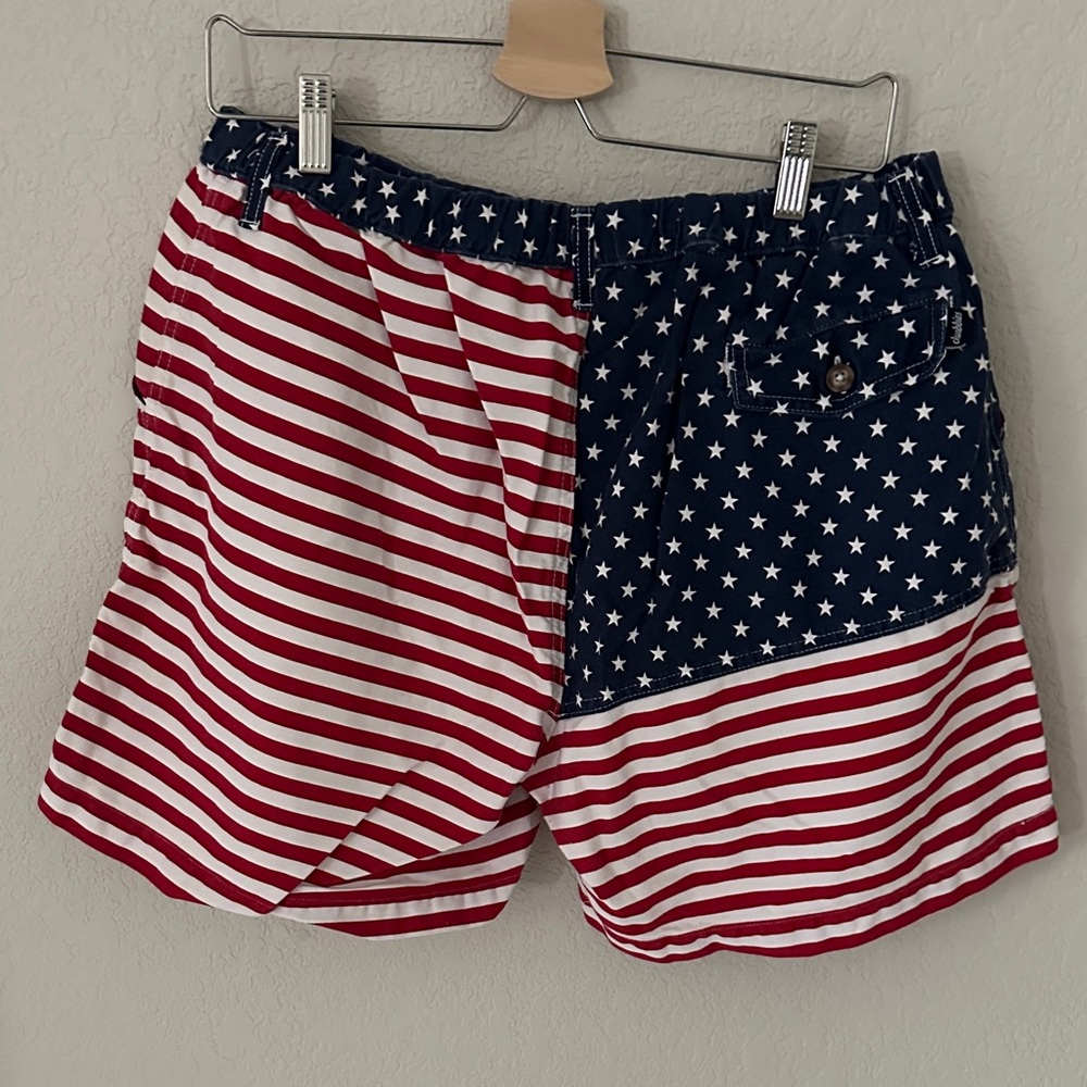 Chubbies American Flag Patterned Shorts Size XXL - Picture 5 of 6